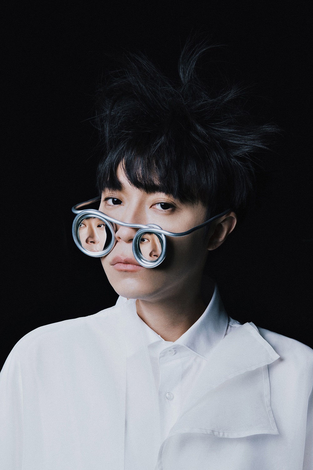 出生于最对的时刻吴青峰首张专辑太空人正式上线