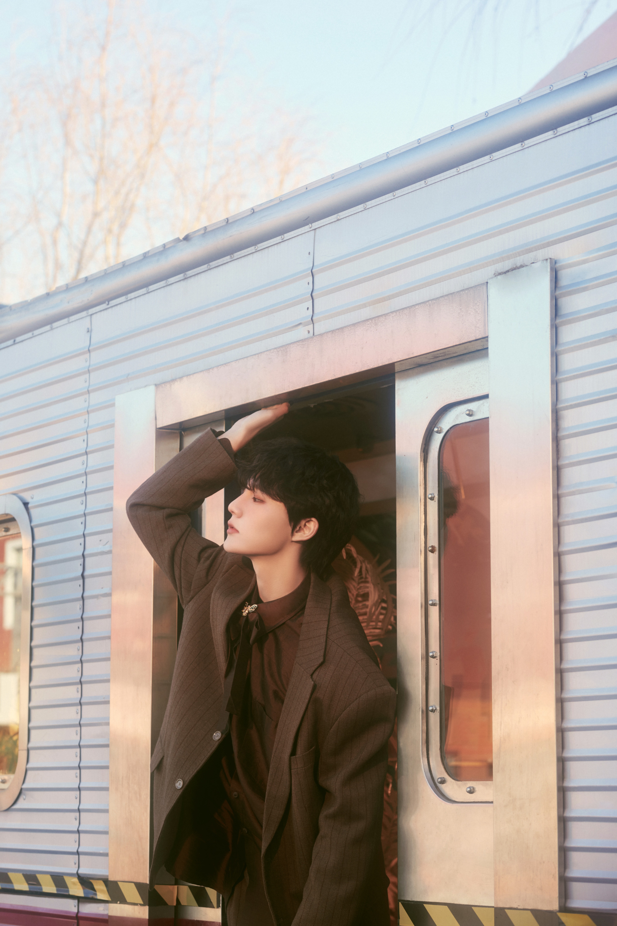 李权哲首支生日单曲《我要我们在一起》温暖首发