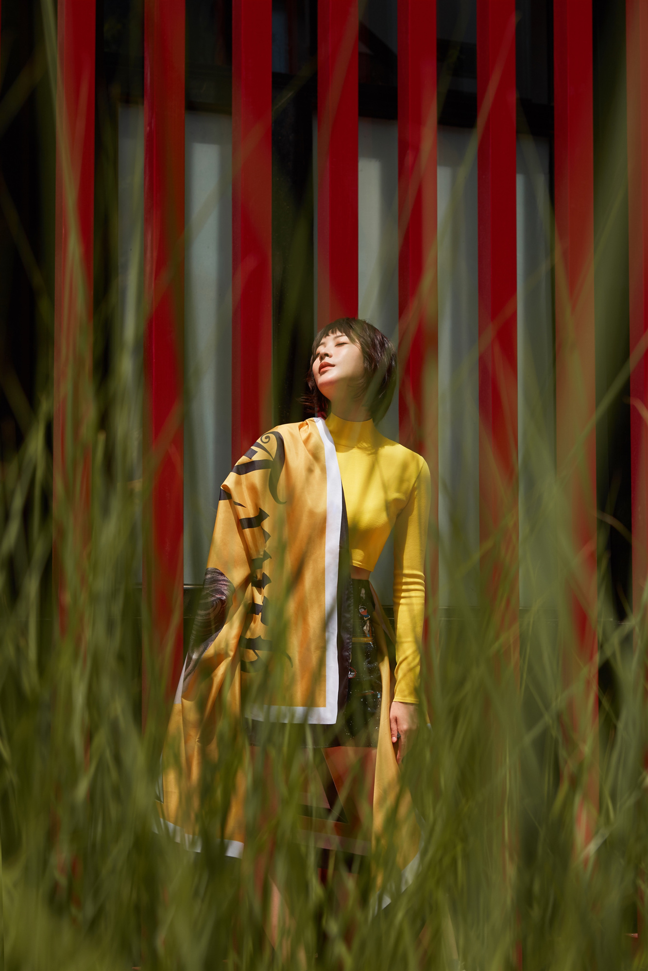 用心演绎未来可期此前,孔宋今曾在热播大剧《沙海》中饰演霸气十足