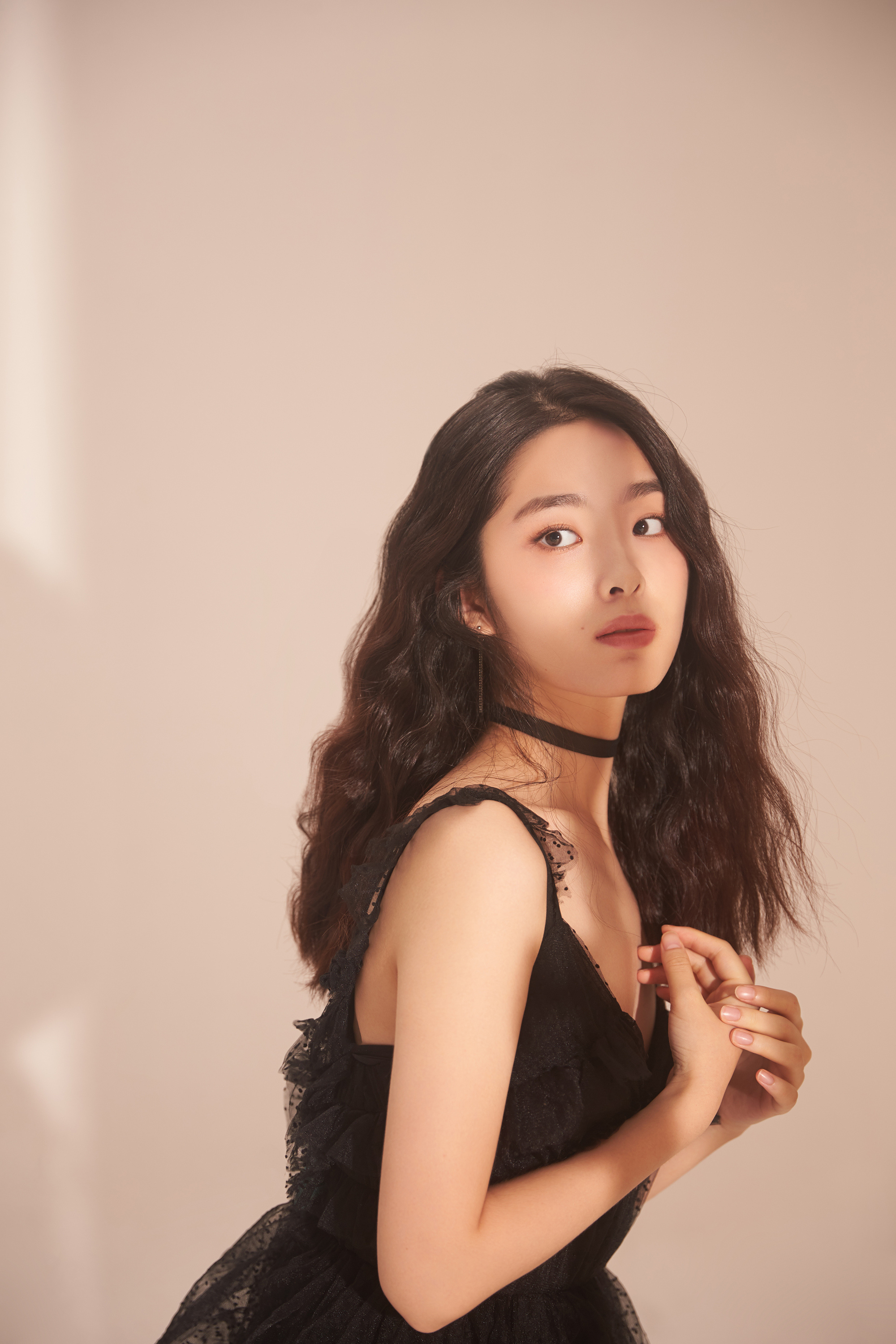 吴曼思从结婚开始恋爱甜蜜收官人间小甜豆演技获肯定