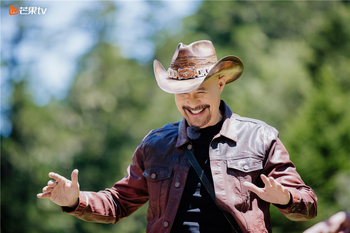 一路成年徐锦江自我反省引爆笑共鸣梁家辉信三岁组合正式成立