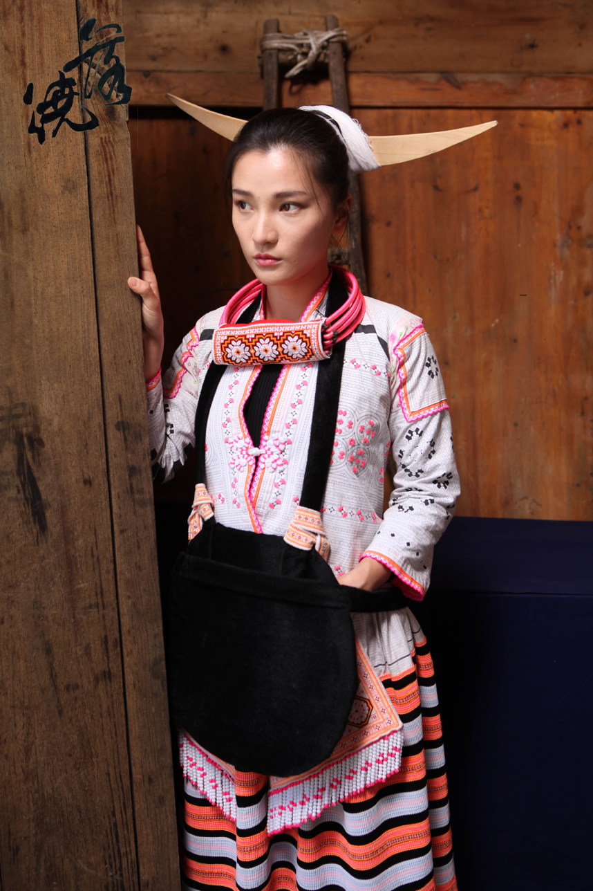 王艺曈落绕弘扬民族文化精湛演技虏获众心