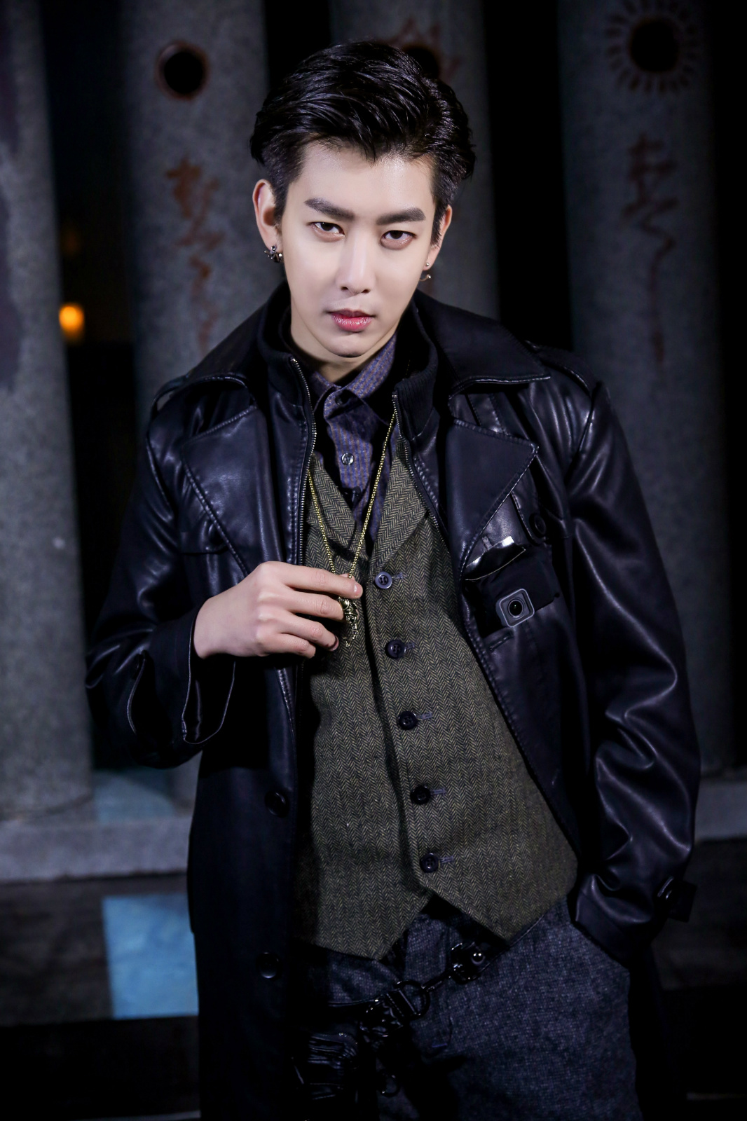 密室逃脱暗夜古宅首播周艺轩化身气氛担当承包笑点