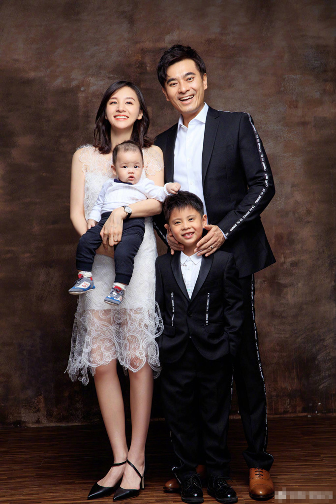 结婚六周年陈龙表白爱妻章龄之一如既往的爱你