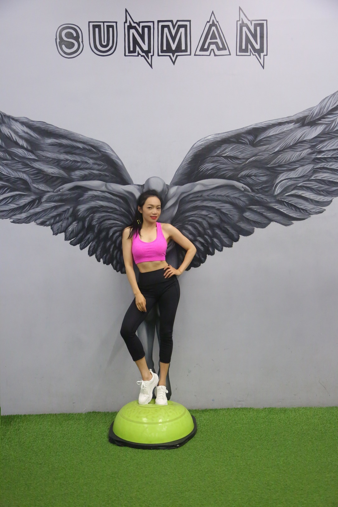 林乐乐戏笑江湖公益短片拍摄花絮曝光健身达人塑造力量美学