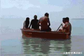 搞笑GIF:这绝对不是亲爸能做出来的事 - 360娱乐，你开心就好