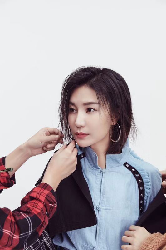 生活对我下手了圆满收官开心麻花乌日娜网剧导演新势力全新出发