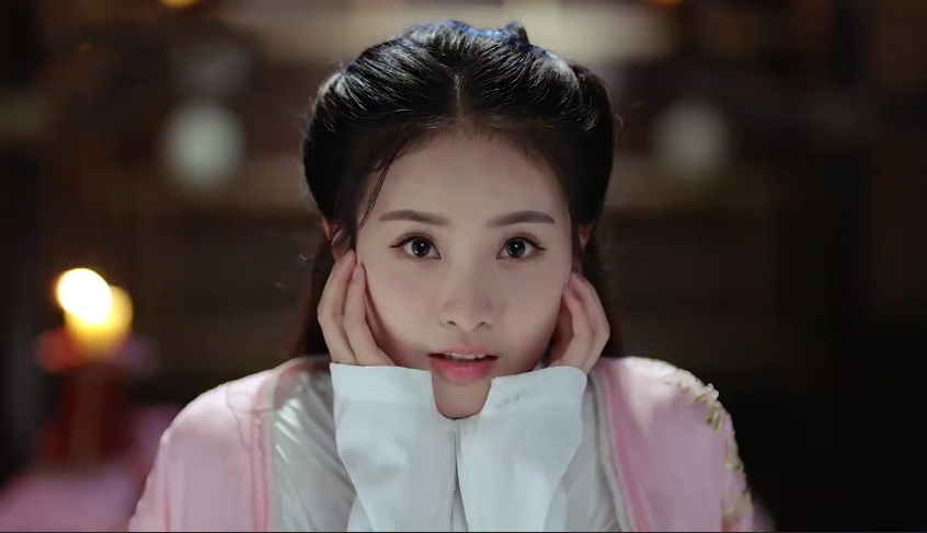 在剧中,昊玥不仅拥有护着他的师父,也以最快的速度遇上了自己的梦中