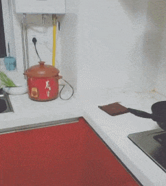 搞笑GIF：忘不了我们宿舍这群奇葩舍友 - 360娱乐，你开心就好