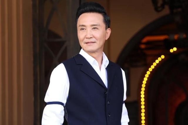 吴刚在《夺冠》霸气台词成经典,不愧是老戏骨,演员演技才是根本 - 360娱乐,你开心就好