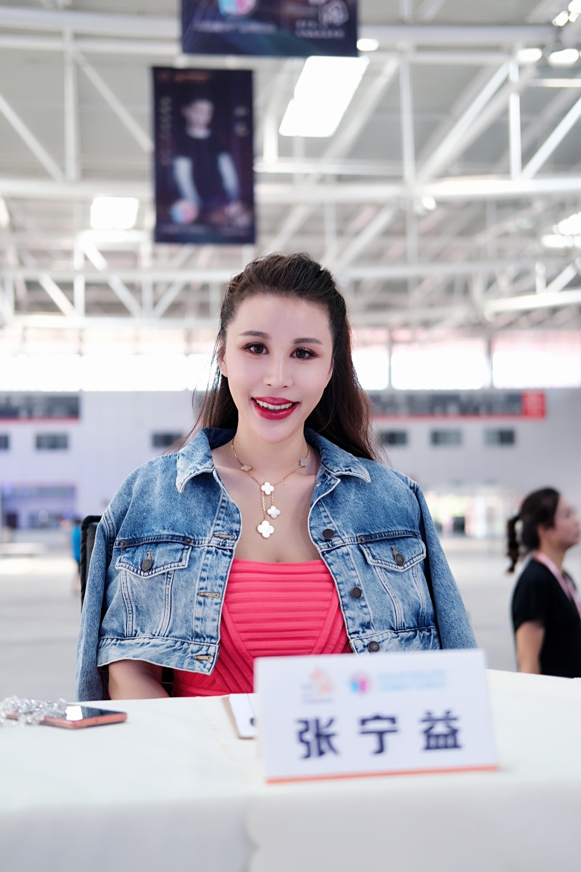张宁益担任中国青少年文化艺术嘉年华总决赛评委 - 360娱乐,你开心就好