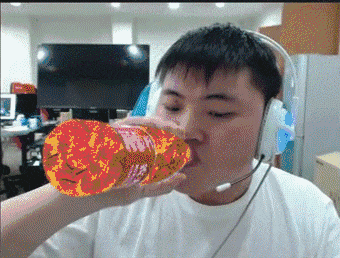 我家三代单传, 不找个女的, 爸妈会打死我的! - 360娱乐,你开心就好