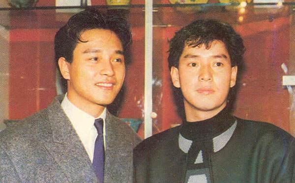 谭咏麟和张国荣,两位超凡魅力的殿堂巨星太过耀眼.