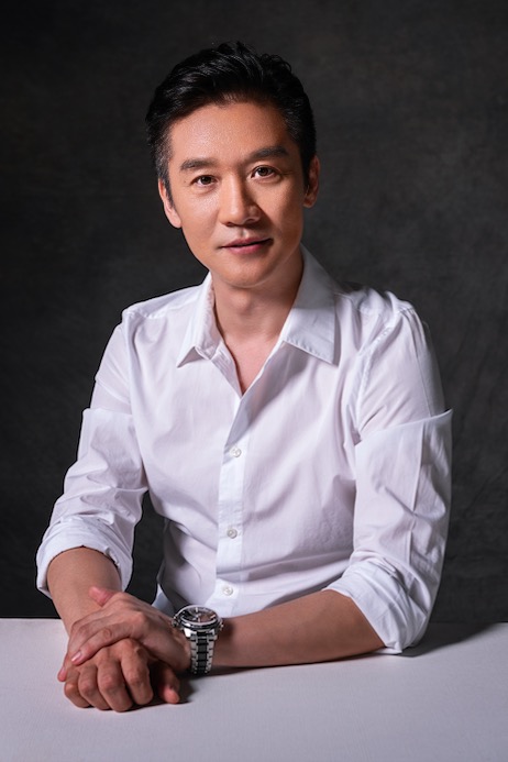 星月对话黄志忠好演员除了要有职业操守之外还应该有独特的表达