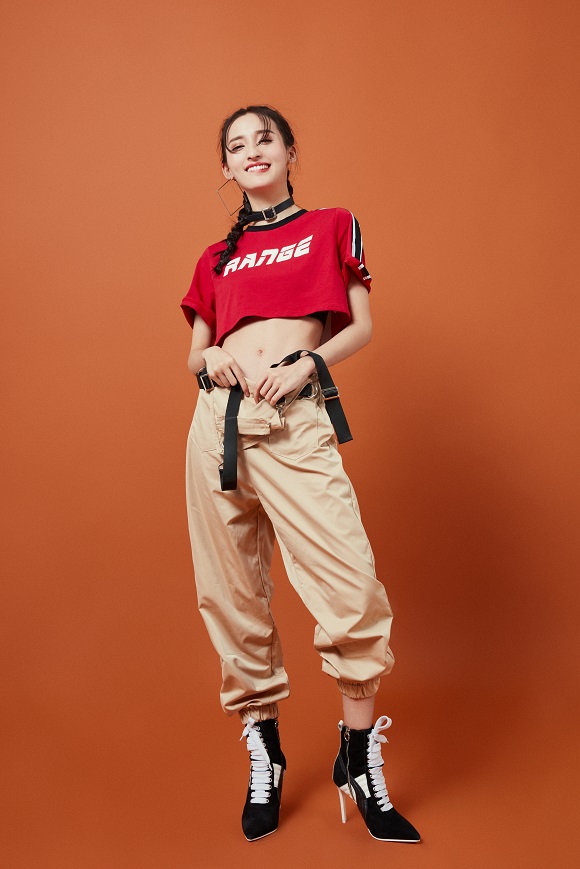 媚者无疆圆满收官卓煜茜完美演绎晚香