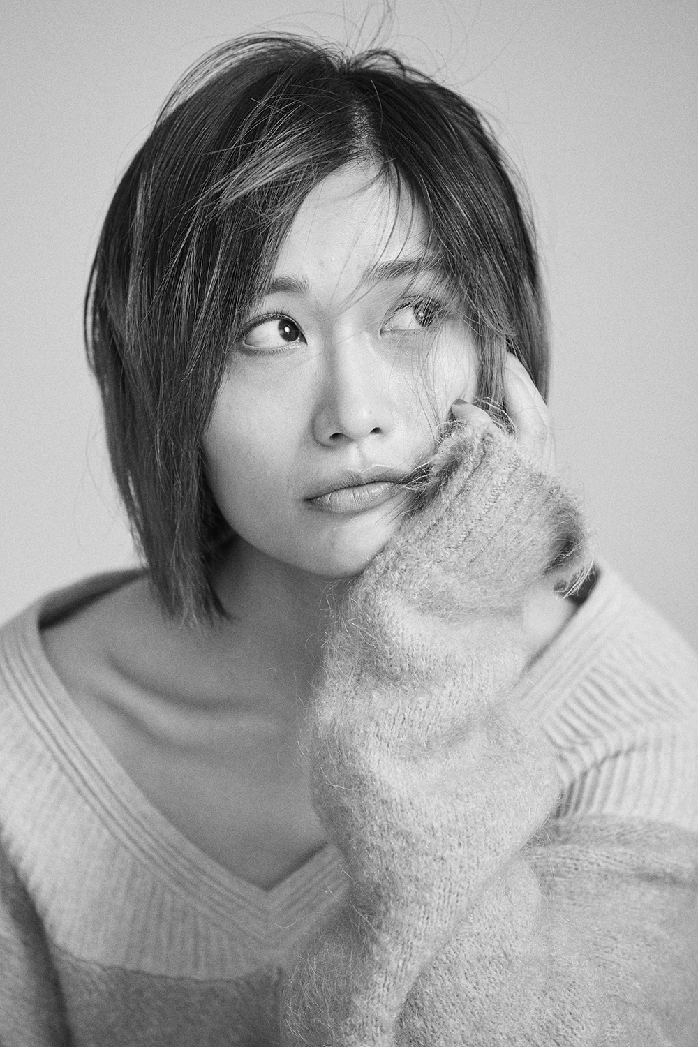 田沅质感情绪写真曝光 签约飞宝传媒“全能女神”请签收 - 360娱乐,你开心就好