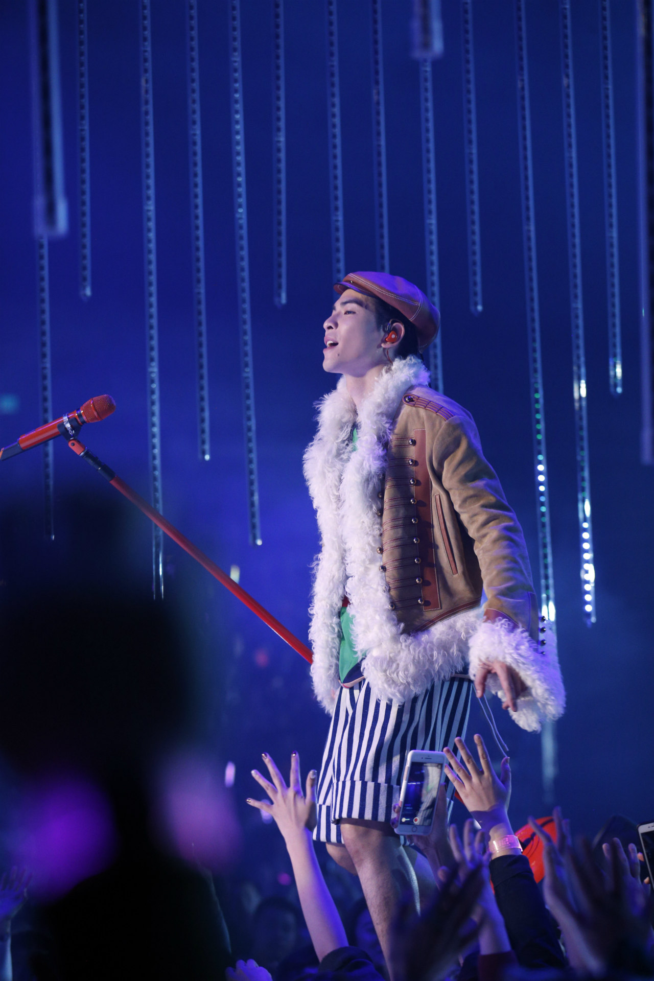 萧敬腾高雄站巡演发生意外插曲 演出延后开场仍座无虚席