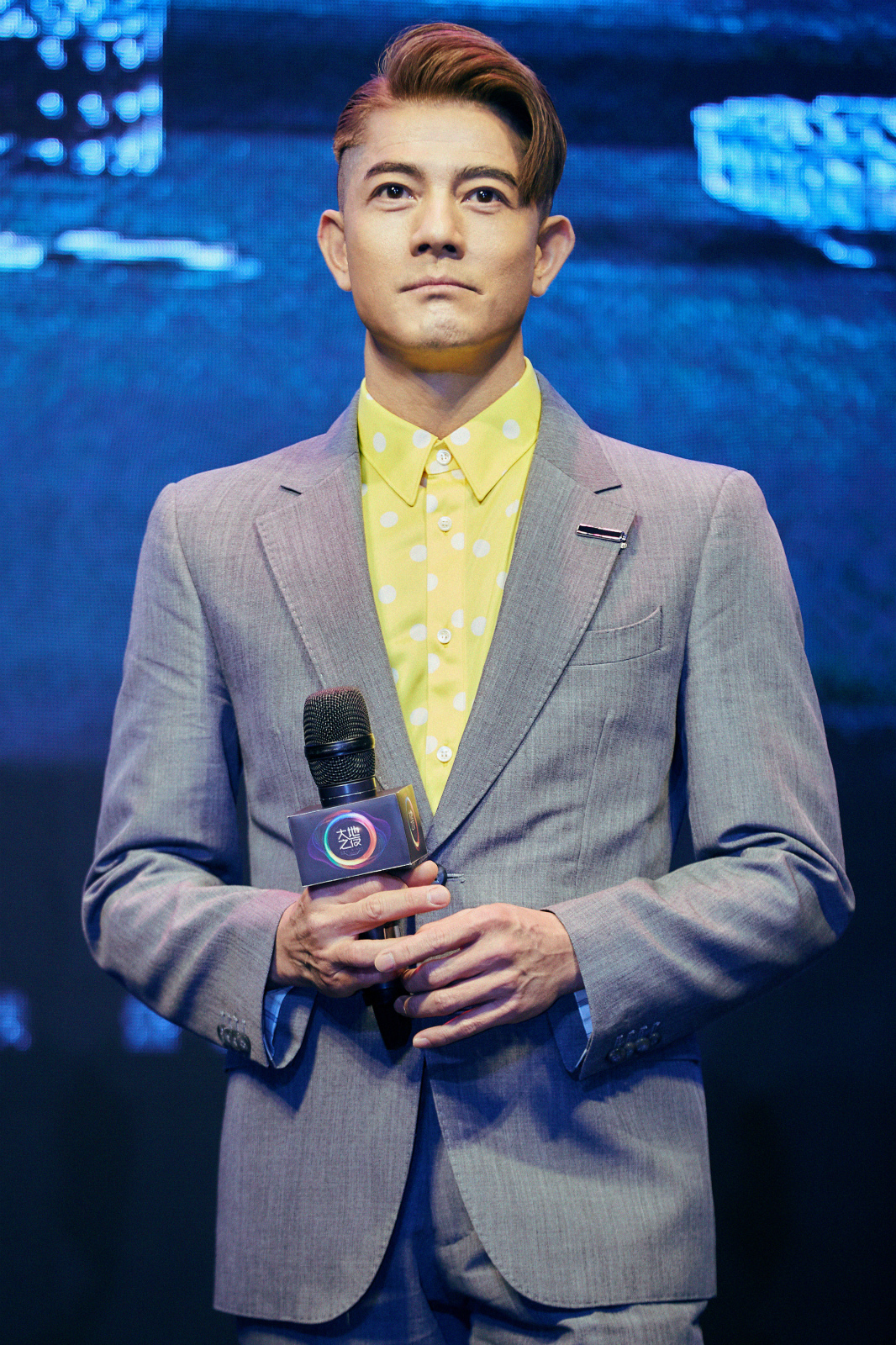 郭富城携新片《风再起时》亮相上影节 新角色挑战60岁年龄跨度 -- 眼界,放眼世界
