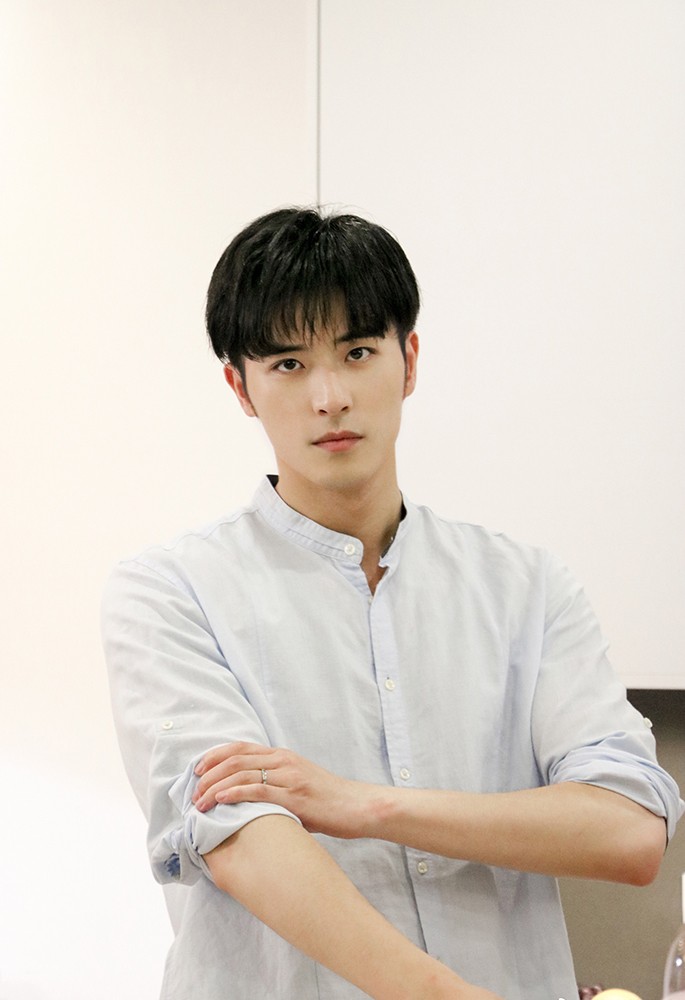 徐开骋成春节档黑马王子奈何boss甜蜜再加更