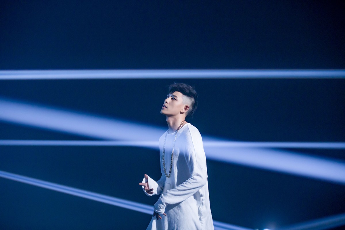 敖犬《young sinatra》mv上线 上演纯粹的爱情告白