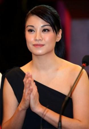 廖碧儿又搭上富豪男友,港媒却爆料男方曾欠债5000万