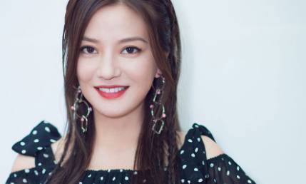 娱乐圈里四位赵姓女星赵丽颖才第三第一名是不老女神