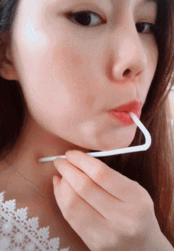 搞笑gif: 67 大哥好像有点不淡定了 - 360娱乐,你开心就好