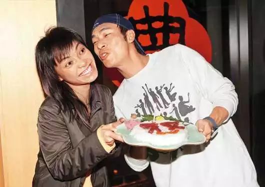 许志安偷腥港姐这画面不忍直视