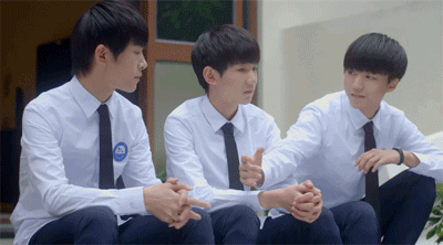在青春热播剧《我们的少年时代》中tfboys的舞蹈担当易烊千玺饰演尹柯