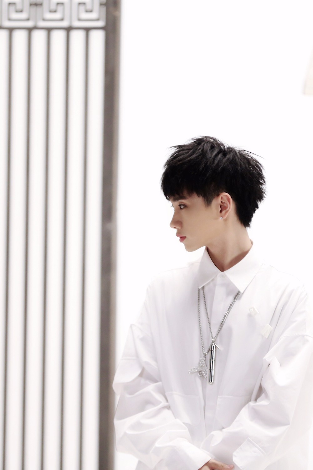 汪苏泷为唐人街探案2热血嗨唱摇滚唐人街mv唱出华人寻梦心