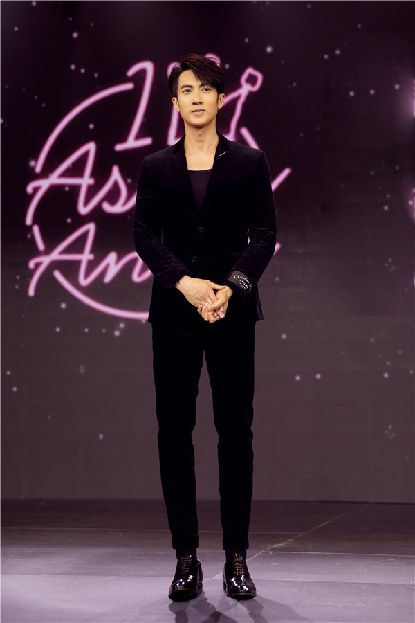 吴尊获封年度最具影响力大奖 焕然演绎摩登风尚