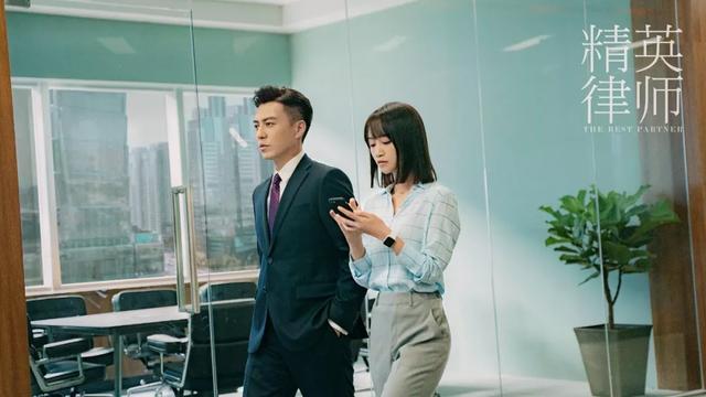 精英律师罗槟的官配是谁观众大爱栗娜非正牌cp总是更抢镜