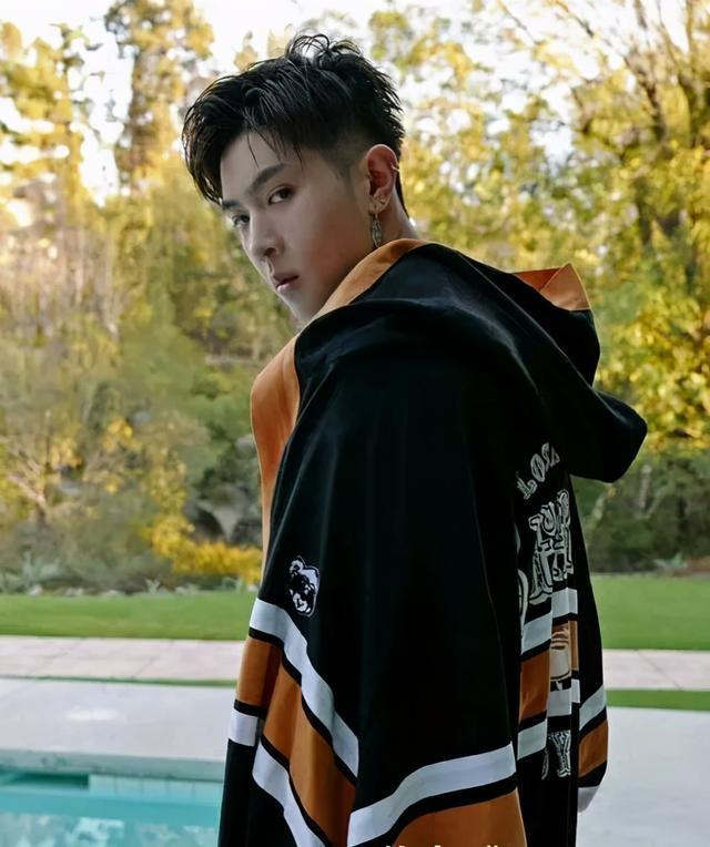 活成吴彦祖是男人的终极梦想马伯骞都承认了