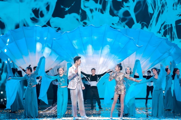 斯丹曼簇梦圆东方2020 灵动歌声唱响新年好声音 - 360娱乐，你开心就好