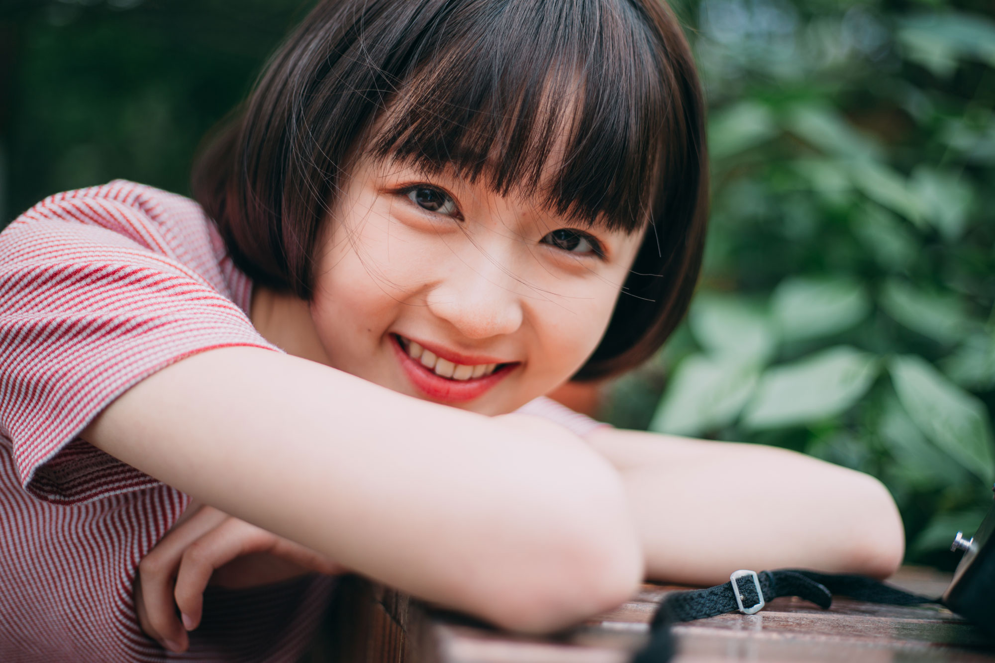 吃瓜少女到自恋表妹徐婕以元气加演技谱写青春