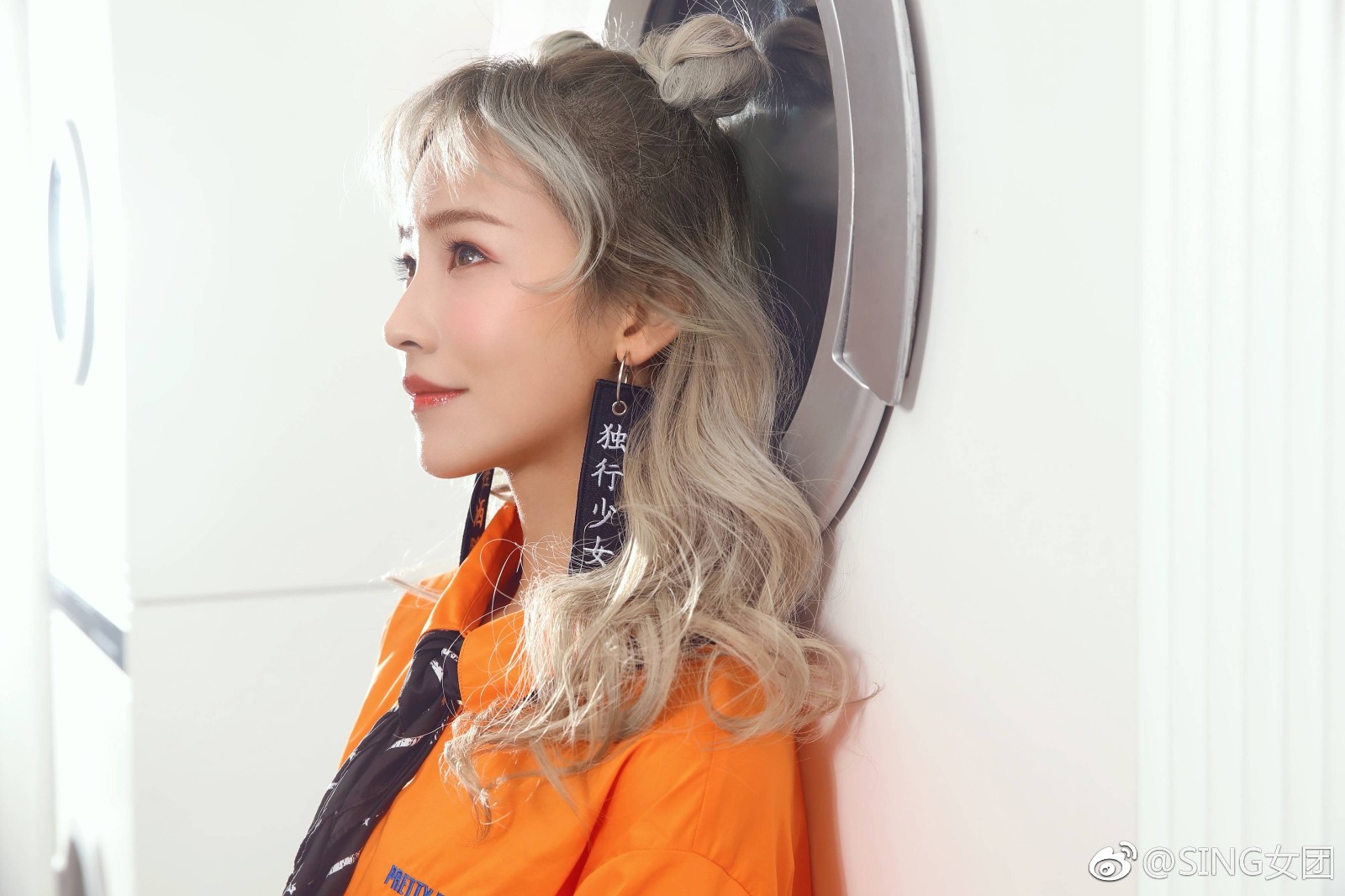 sing蒋申荣登"中国100最美新面孔"第12位 被封最美侧颜 - 360娱乐,你