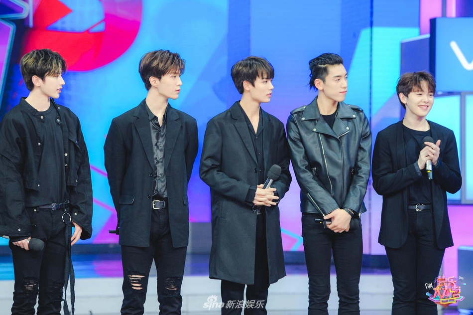 nine percent集结献综艺首秀 劲歌热舞花样秀才艺