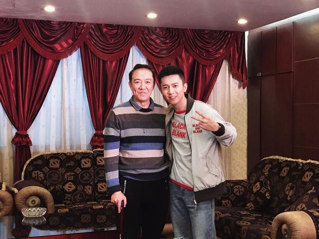 再次合作老戏骨 演员张哲与李幼斌《隐战》碰撞火花