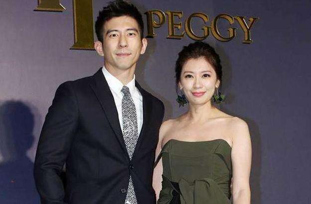 梧桐妹晒妹妹波妞萌照大呼太可爱长大的她撞脸咘咘两人是真姐妹