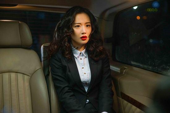 御用坏人余皑磊,同样是《解救吾先生》和《英雄本色2018》以及同样两