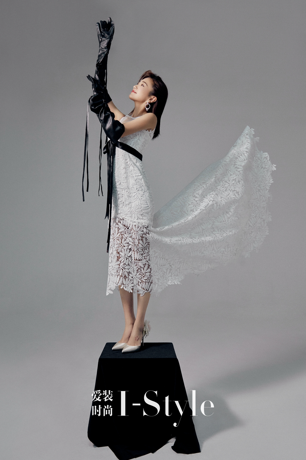 复古酷girl在线营业!包文婧个性大片曝光