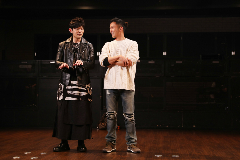 谢霆锋周杰伦东京续写逆战2寿司之神上锋味献出综艺首秀