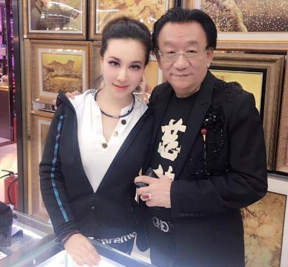 侯耀华第42位正式徒弟曝光, 竟曾是郭德纲首席大徒弟!