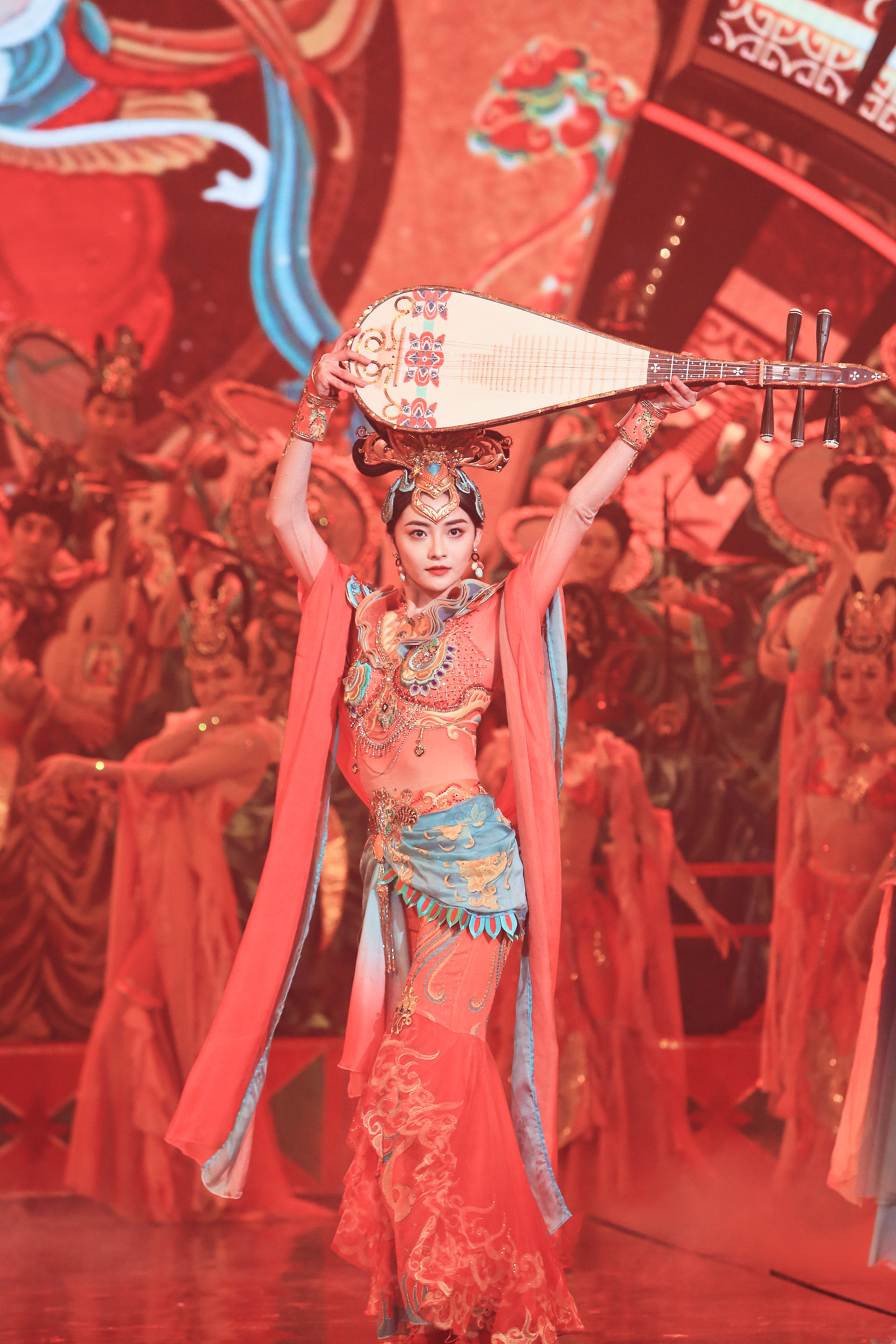 周洁琼琵琶舞破次元登场网友是穿越回来的吗