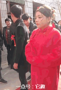 搞笑gif图,这个新娘还活着,可她的心已经死了
